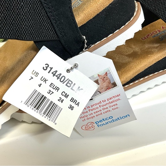 Skechers Womens Desert Kiss Black Ankle Strap Heel Wedge Sandals Shoes NWT - Picture 4 of 8